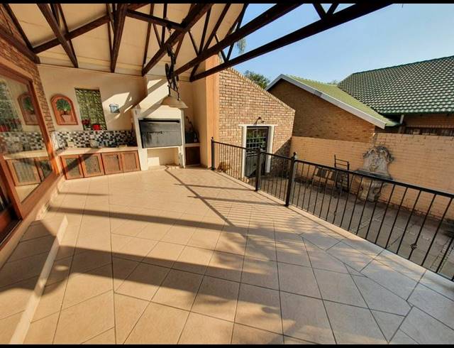 4 BEDROOM HOUSE FOR SALE IN MONTANA PARK